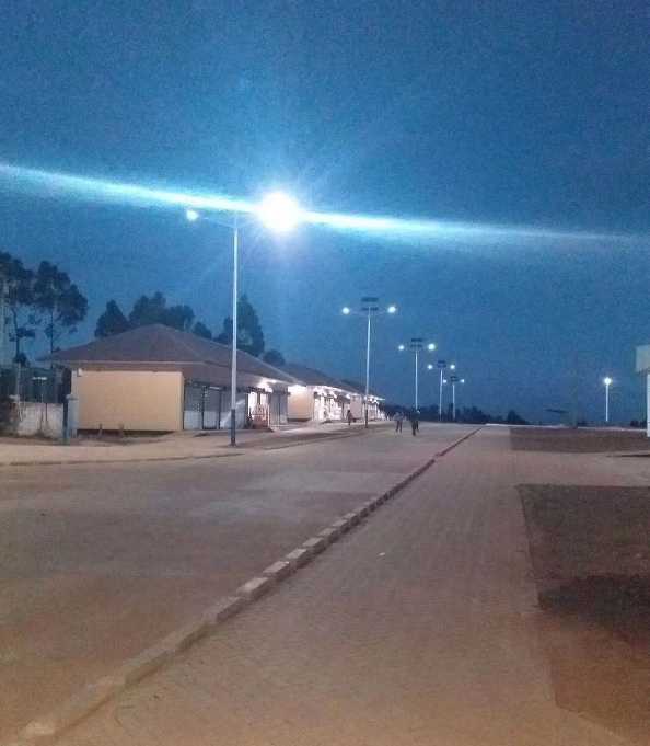 站前区非洲科特迪瓦太阳能路灯工程